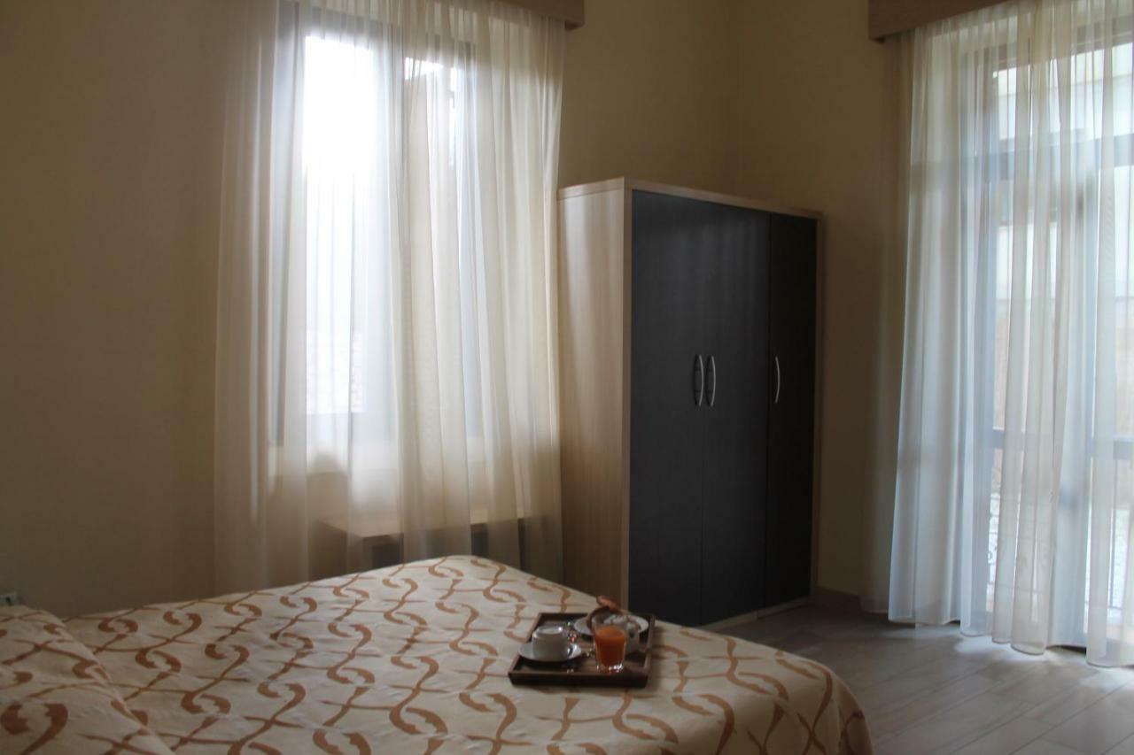 Hotel Virginia 马里纳迪马萨 外观 照片